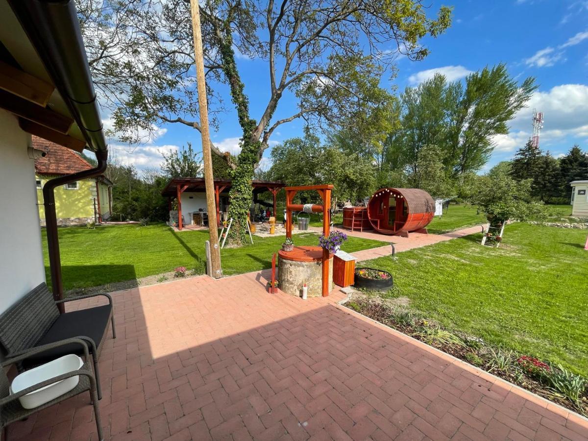 Hidlab Apartman Kimle Экстерьер фото